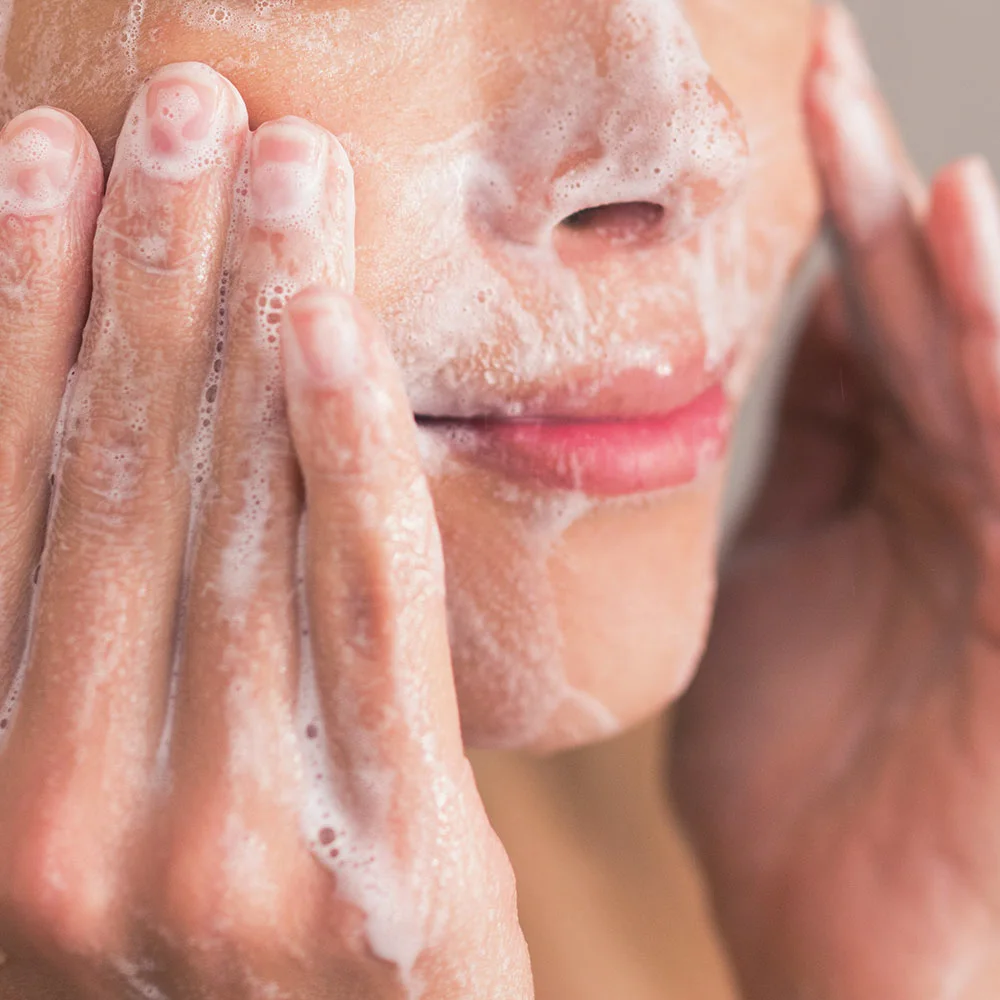 How to get clear skin: 13 tips, products, and tools - Desktop Image