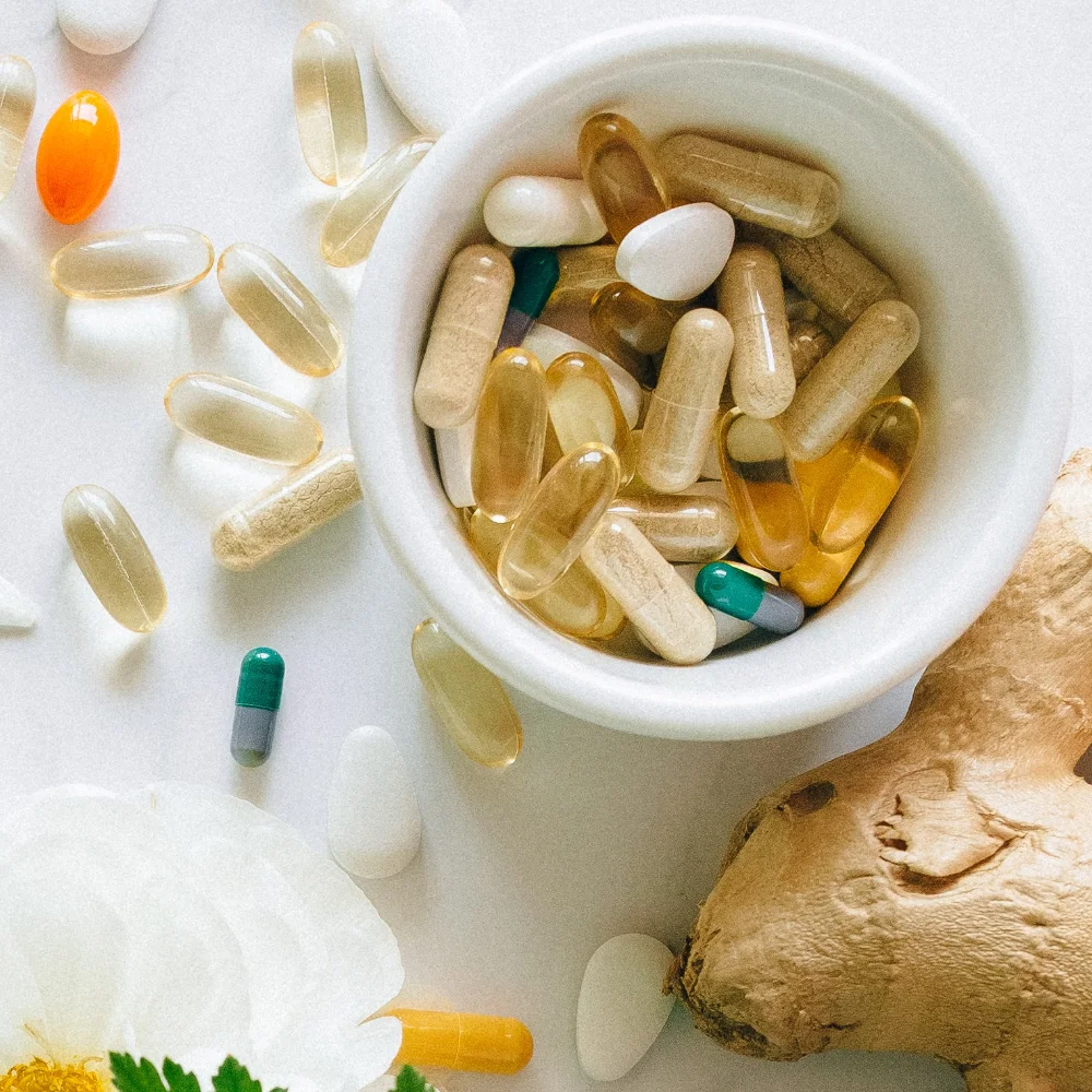 Melatonin and alcohol: risks and side effects - Desktop Image