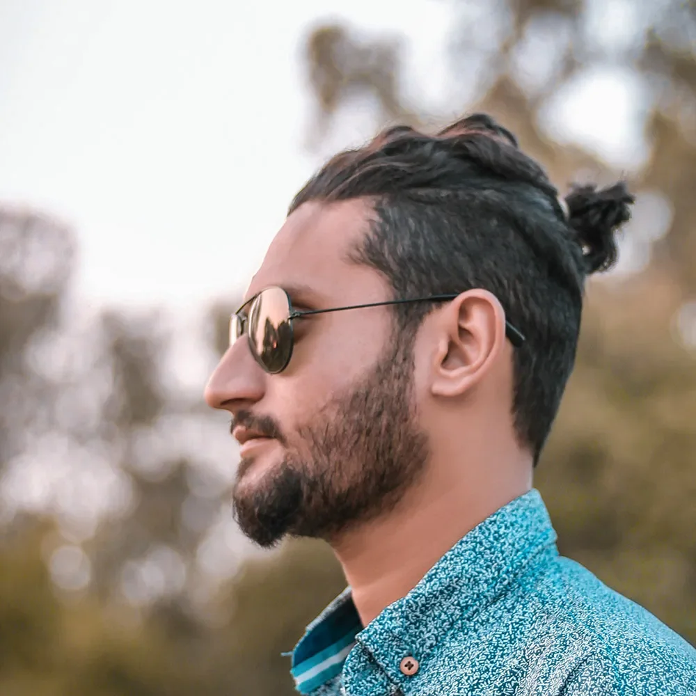 8 signs of balding and how to stop it - Desktop Image