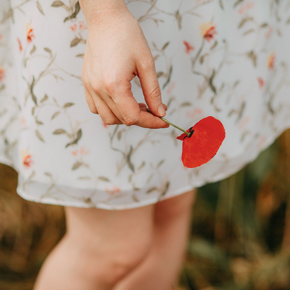 How to Use a Vibrator: Types, Benefits, and Tips | Ro