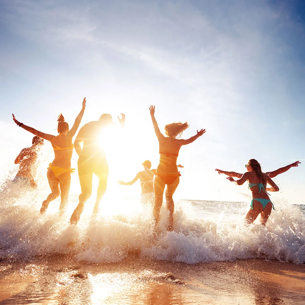 Friends and longevity: the science of social connection - Desktop Image